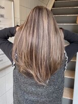 アップ(A+hair)&nbsp;ハイライトカラーケアブリーチ白髪ぼかし髪質改善30代40代50代