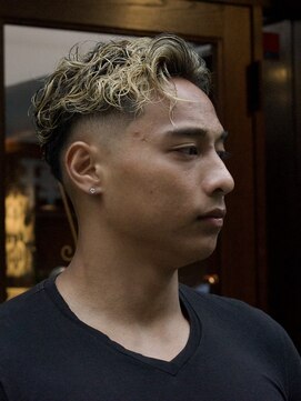 ザバーバー 渋谷(THE BARBER) Highlight Perm×Skin Fade