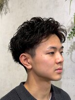 ハーシーバイアポロ 相模大野(HERSHE by apollo)&nbsp;MEN’S HAIR/ブルーブラック/フェザーパーマ/ハイライト