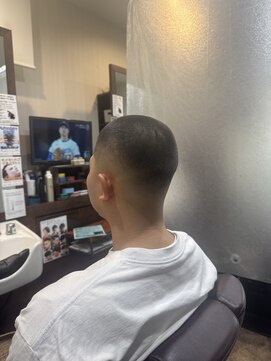 ストローヘアー(STRAW hair) ボウズフェード