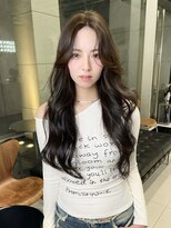 サンバレー(SUNVALLEY)&nbsp;ロング　レイヤー  前髪なし　透明感カラー