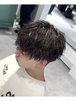 エイド 渋谷(aid) ゆるめ縦落ち無造作ブラストコンパクトマッシュパーマ