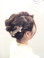 ドルーチェ(Doluce)&nbsp;編み込みまとめ髪