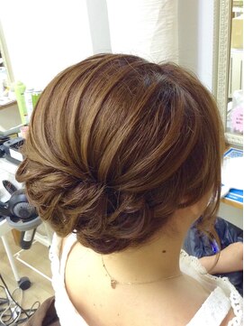 ヘアアンドメイク ゼン ヨコハマ(Hair&Make ZEN YOKOHAMA) 【ZEN横浜関内】スジとねじりのコラボレーション
