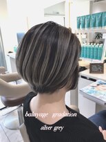 アッシュ 大宮店(Ash)&nbsp;シルバーグレー×バレイヤージュグラデーション☆