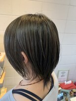 リラ ヘア サロン(rela hair salon)&nbsp;ショートレイヤー×スライトハイライト