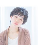 耳出し大人ショート/ニュアンスパーマ