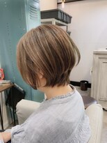 リソル(risol)&nbsp;【risol 弘明寺】シアーベージュ×くびれショートボブ