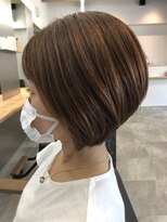 デシジョン 綱島店(Decision) 前下がりボブ