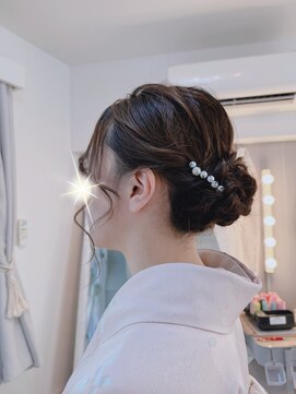 イノチカ(INOCHIKA) ナチュラルバックシニヨン