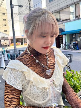 カフ(CAF) CAF FUKO ホワイトグレージュ/寒色系/ハイトーン/大阪/心斎橋