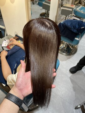 リラエ(Lyrae) 縮毛矯正/髪質改善/美髪カラー/トリートメント【大阪/西梅田】