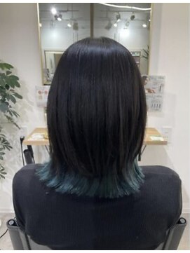 クク(coucou) デザインカラー×ボブ