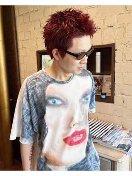 トローノ 栄(TRONO) メンズ赤髪ヘア