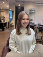 トゥファインラックス(toofineLuxe)&nbsp;韓国風顔周りレイヤー