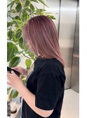 薄めピンク　ミディアムレイヤー
