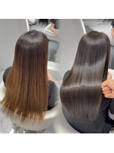 【美髪カラー】――　一人一人異なる髪の質感や履歴を見極める確かな目が、理想のヘアカラーへと導きます。