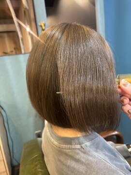 ハチ(.hachi) リーフ beige