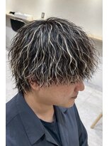 アイトーキョープラスシー 横浜(AI TOKYO+Sea)&nbsp;横浜/高島町/フェザーパーマ/毛流れパーマ/センターパート