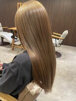 ビスポーク(BESPOKE)&nbsp;ワンブリーチで叶う初カラー☆透明感ミルクティーベージュ