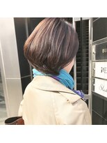 デフィー(DEFY)&nbsp;ショートレイヤーのパーマスタイル