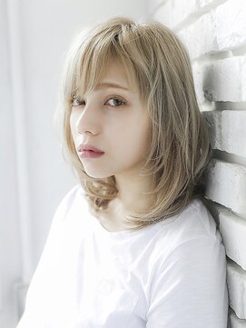 プライズ アイリス 池袋東口店(prize Iris) ソフトウルフナチュラルストレート小顔ヘア【池袋・池袋東口店】