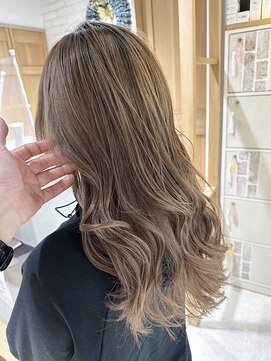 トゥルース 獨協大学前店(Hair&Make TRUTH) ミルクティーカラー
