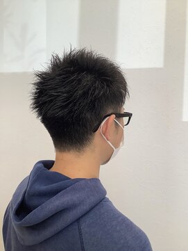 ピース(piEcE) 刈り上げショート