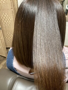 ユーリカ リチェルコ 四天王寺前夕陽ケ丘店 髪質改善カラートリートメント