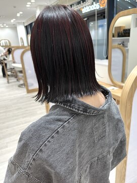 アドラーブル ココロ 新潟(adorable CoCoLo) 20代30代大人可愛い小顔 切りっぱなしボブ/アンブレラカラー