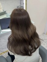 ラ ミュウ バイ ディーアンドティー(LA MIU by D&T)&nbsp;ブリーチなしで創るオリーブベージュ