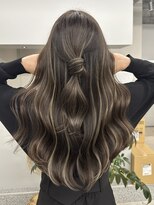 リリット(ReLit)&nbsp;シャギーバタフライカット髪質改善オリーブグレーココアベージュ