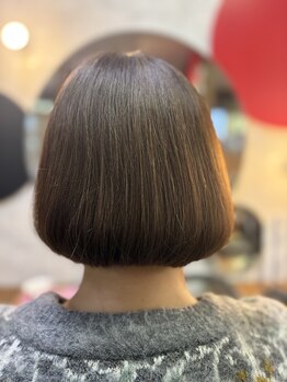 フリーダム(Free Dom)の写真/天然由来のツヤ・手触り！ヴィラロドラで叶える、大人女性のための負担レスな白髪染めで上品な艶髪へ☆