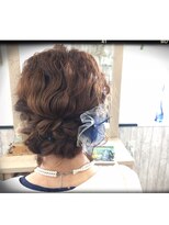 メルア(Merua)&nbsp;まとめ髪　アップ