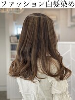 ツムグ 代官山店(TUMUGU)&nbsp;白髪ぼかしハイライトショコラベージュブリーチオンカラー