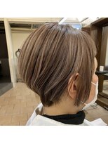 ネオリーブクレア 綱島店(Neolive Krea)&nbsp;明るい白髪染め/白髪/ショート/ショートボブ/前下がり/綱島