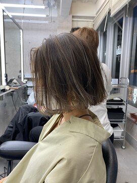 イキ 表参道(iki omotesando) モード/無造作ウェーブ/大人ガーリー[表参道駅]