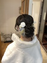 ネオリーブニコ 大井町店(Neolive Nico) ふんわりシニヨン
