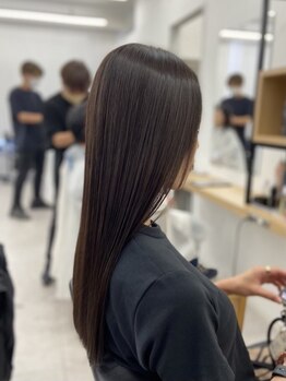 銀座ラボ 津田沼店(LA BO)の写真/ダメージレベルを見極めてあなたに最適なケアをご提案◎今までにない手触りと動くたびにきらめく艶髪へ◇
