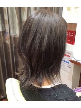 美容室ヒラトヤ 都南店 ハイレイヤー大人かわいい黒髪艶カラー30代40代50代