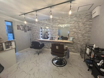 あずママの床屋さん　朝茶