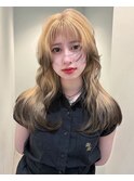 ミルクティーベージュ顔周りレイヤーロングエンドカラー大阪梅田