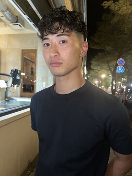 メリケンビューティーパーラー コウベ(MERICAN BEAUTY PARLOR KOBE) メンズカット スペインパーマ