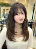 美髪レイヤーカット/顔まわりレイヤー/ストレートレイヤー