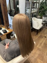 アン ブリーチ 大宮駅東口店(UN BLEACH) 岩田ひより ミルクティーベージュ