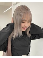 グリスバイミナリス(Guliss by minaliss) ホワイトベージュ10代20代セミロング最高峰トリートメント