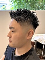ピークスヘア(peaks hair)&nbsp;メンズショートパーマ 短髪 ナチュラルパーマ メンズヘア 堀江