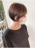大人ハイライト似合わせショートボブ丸みとくびれショート