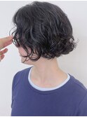フレンチボブパーマ 前髪なしボブ ゆるふわパーマ 黒髪ボブ