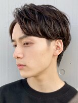 ラヴィズム バイ フィフス 新潟駅前店(LUVISM by fifth)&nbsp;新潟駅駅フェザーパーマニュアンスパーマ毛流れセンターパート